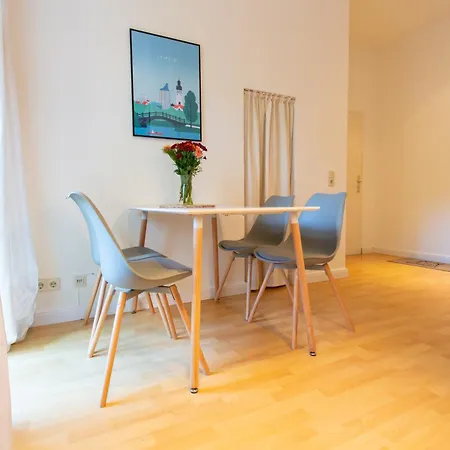 City-appartment Zentrum West Apartment *
